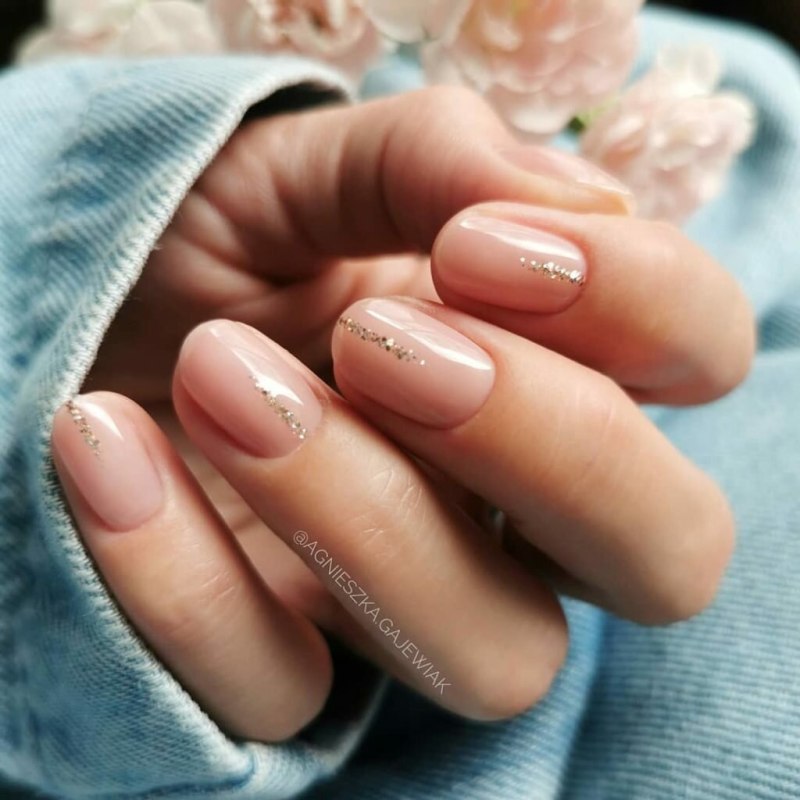 Нюдовый маникюр 2021 квадрат