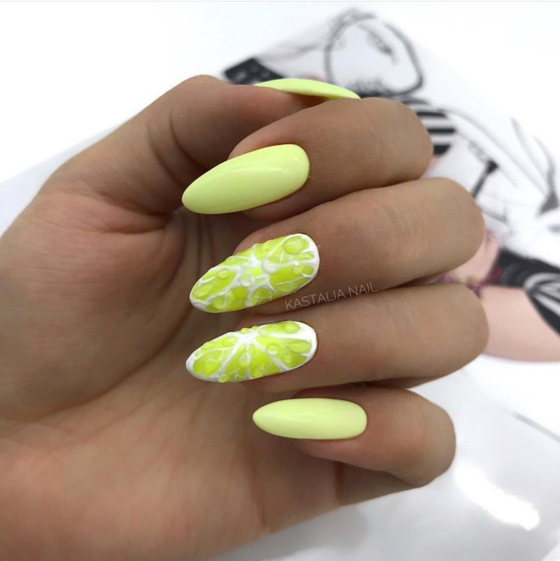 Морской маникюр