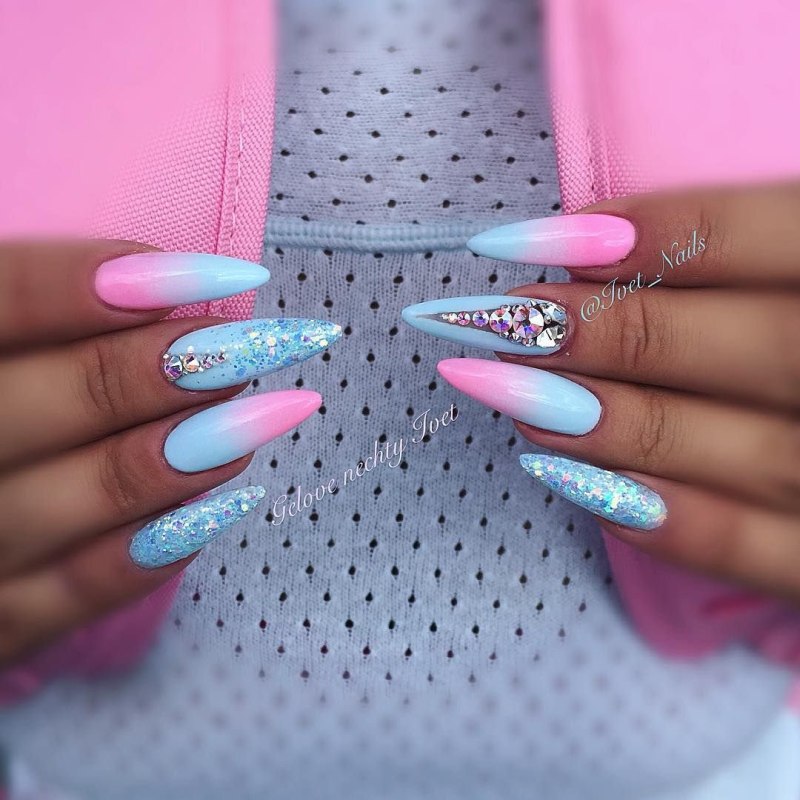 Маникюр лето 2020 на острые ногти