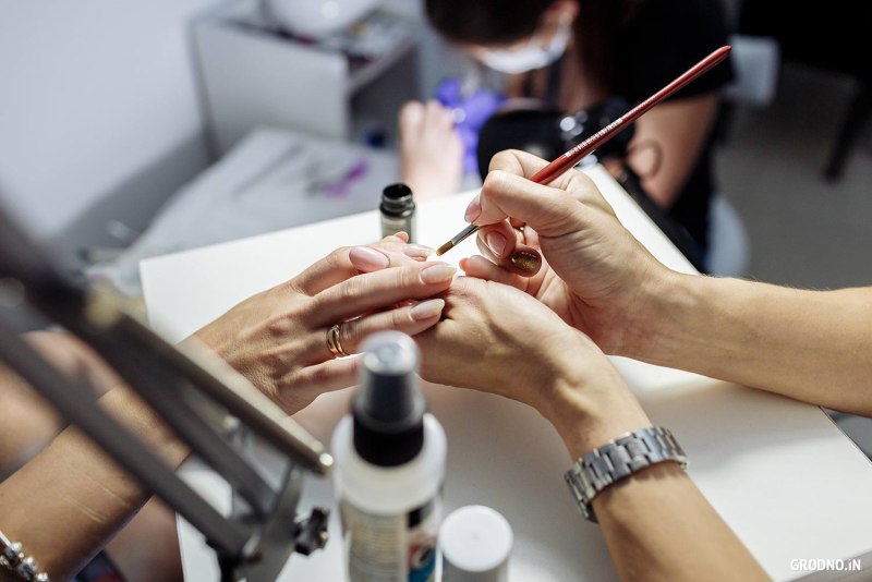 Ногти реклама