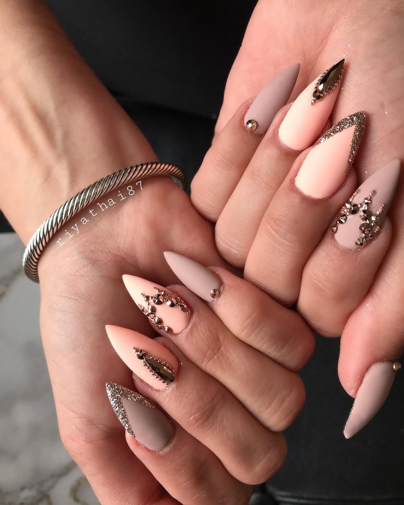 Ногти нюд 2021 миндаль