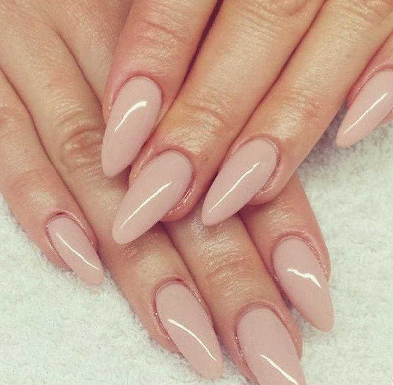 Нюдовый маникюр 2020 миндаль короткие