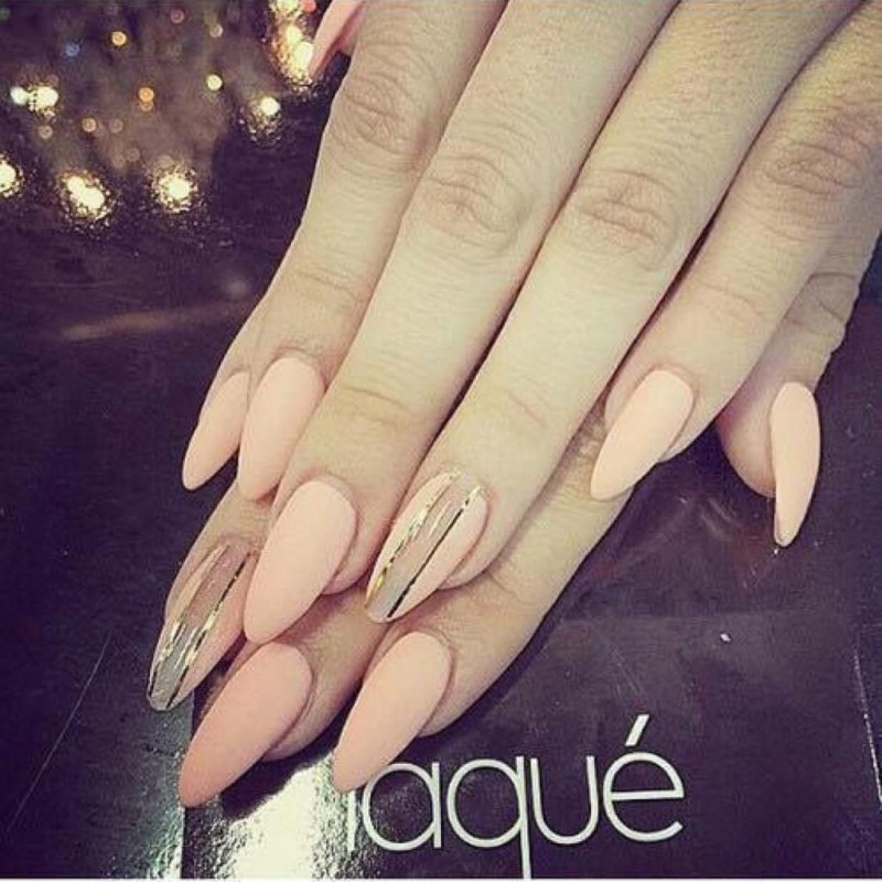 Острый миндаль нюд матовый