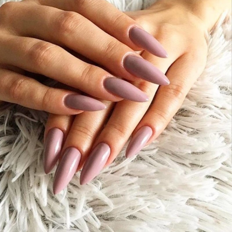 Матовый нюд миндаль