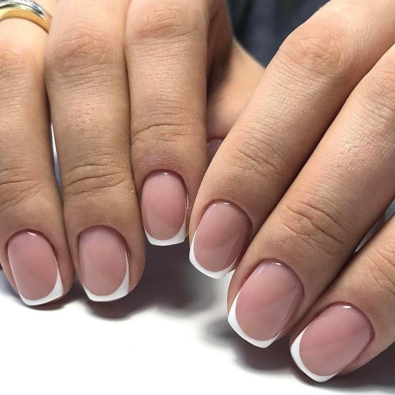 Нюдовый матовый френч