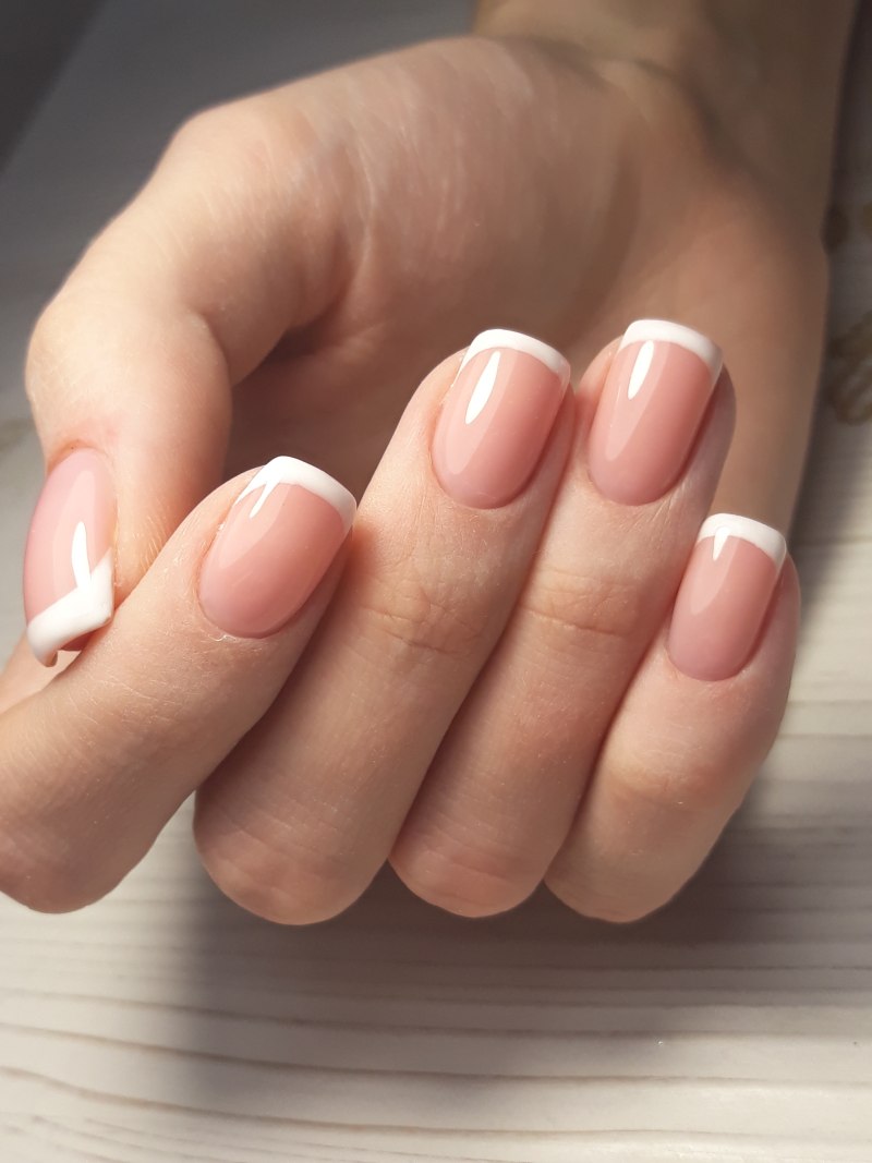 Нюдовый френч