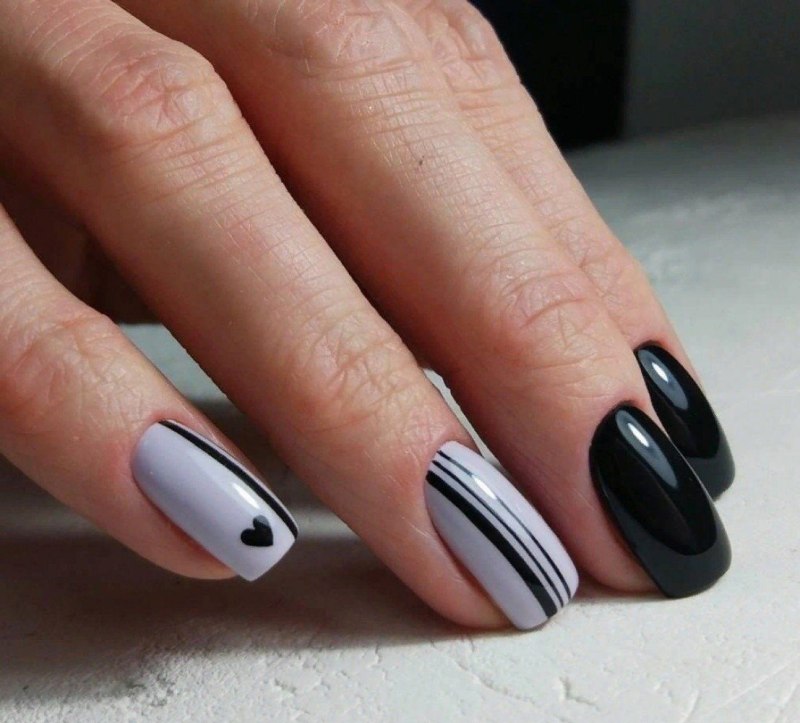 Маникюр на короткие ногти 2020 с полосками