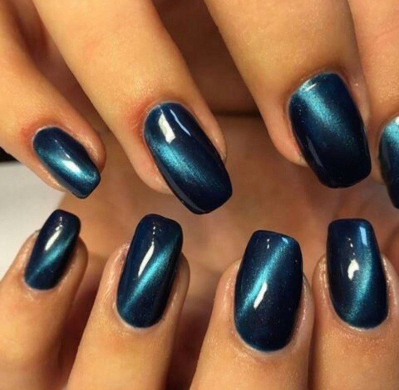 Маникюр кошачий глаз светлые тона