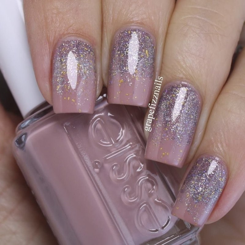 Ногти омбре с блестками