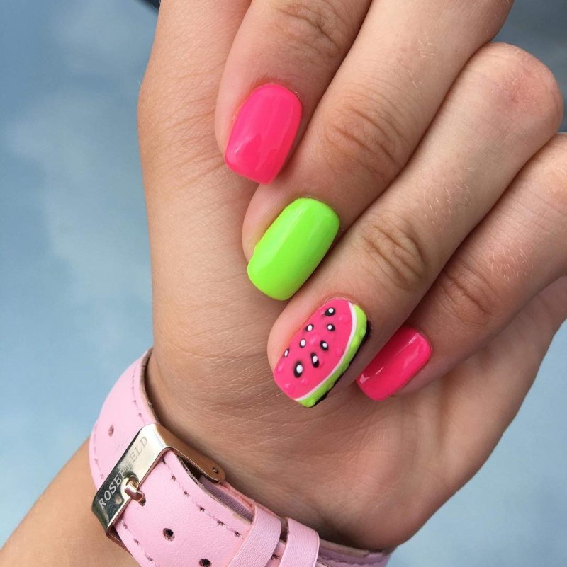 Ногти арбузики