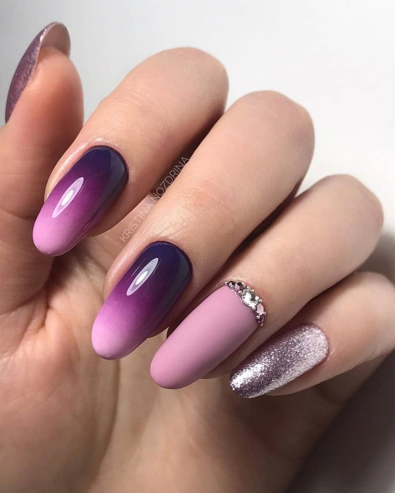 Светлофиолетовый маник