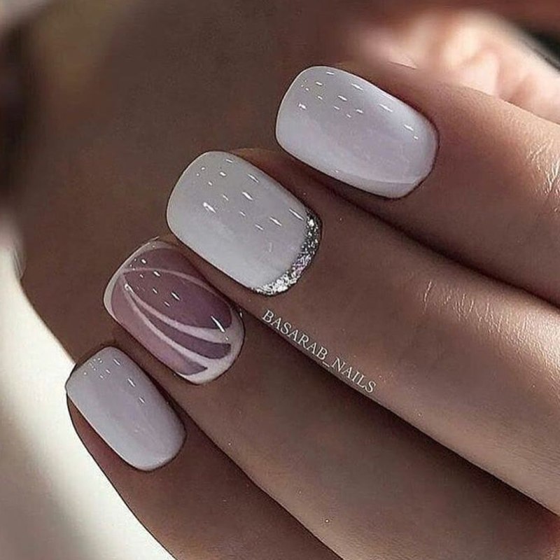 Белый маникюр на короткие ногти