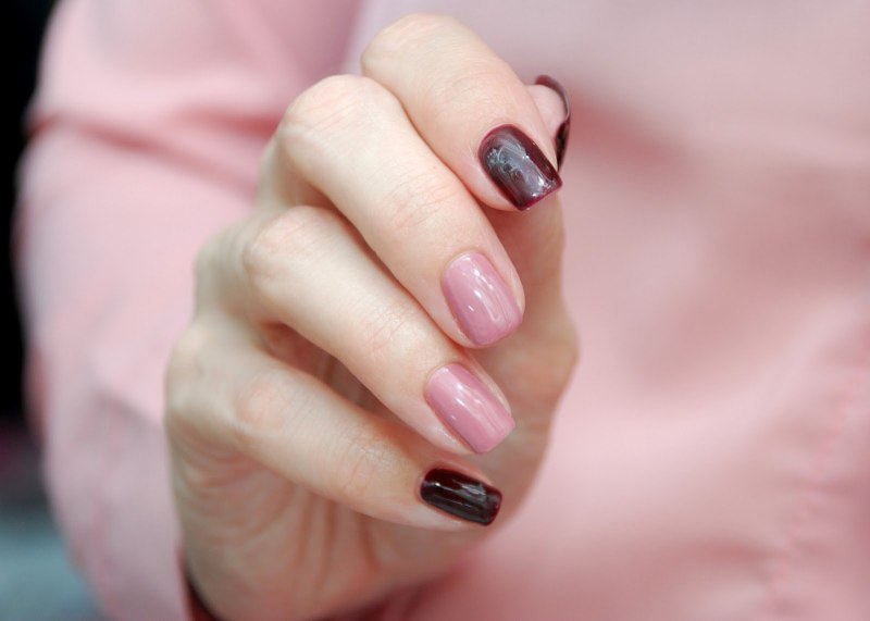 Маникюр 2021 бордо бургунди