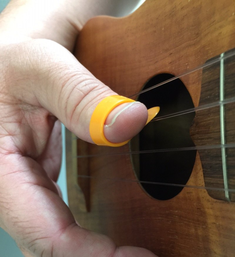 Маникюр на темнокожих длинные ногти