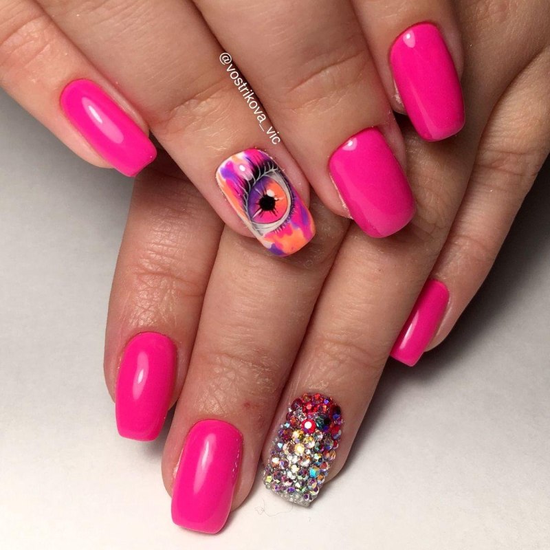 Ногти яркие летние