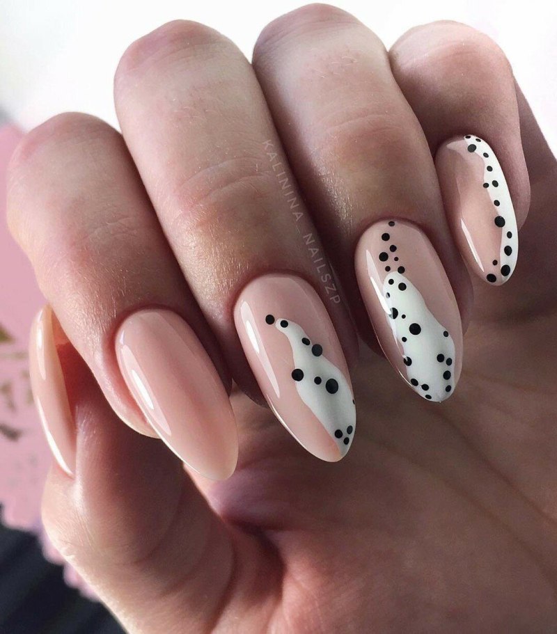 Ногти 2022 перепелиное яйцо