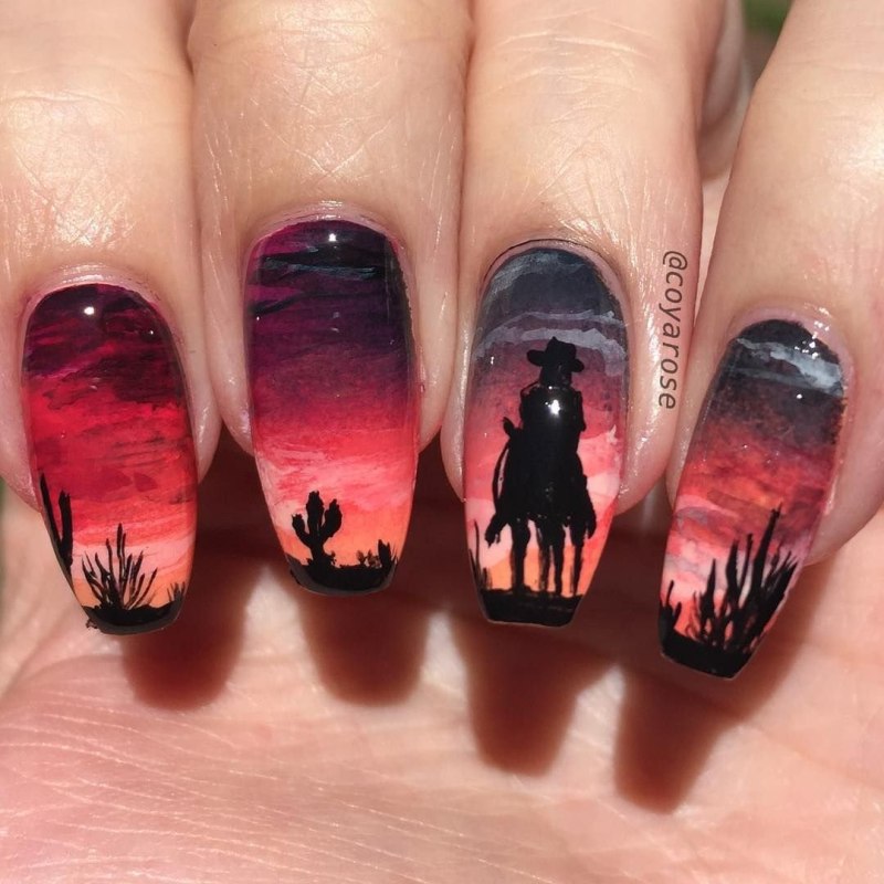 Маникюр в стиле лошади