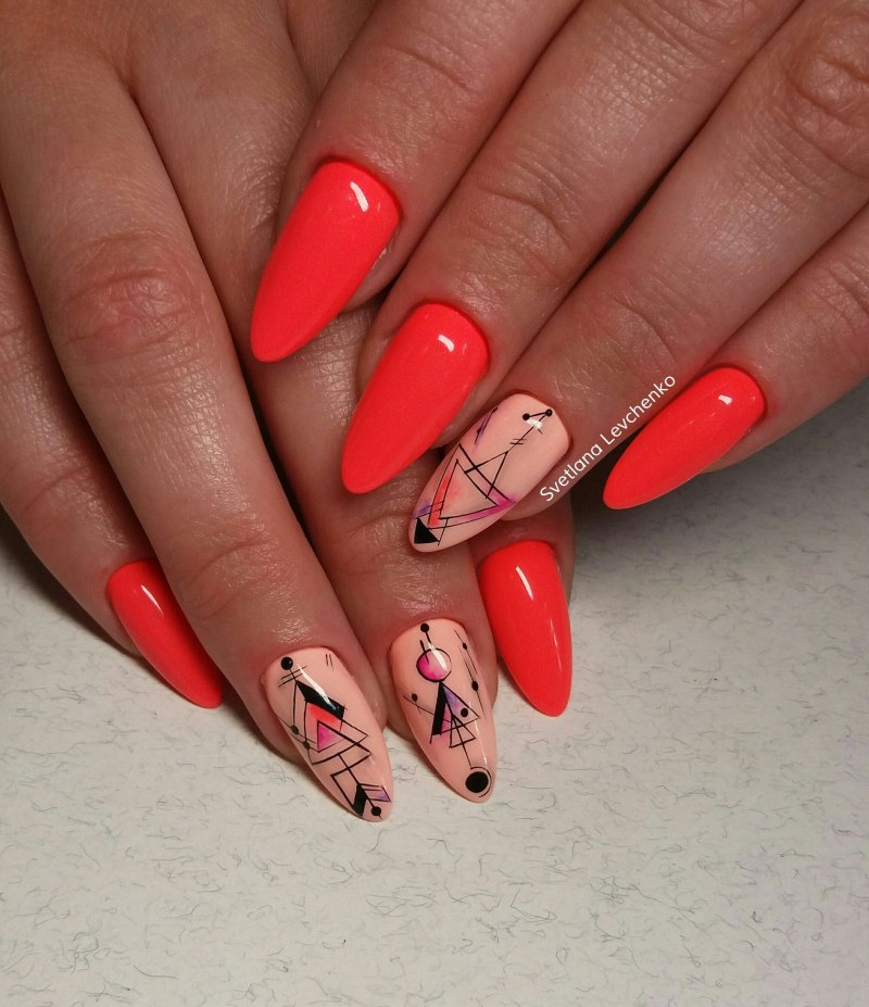 Наращивание ногтей красный френч