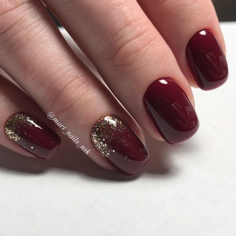 Маникюр красный перламутр