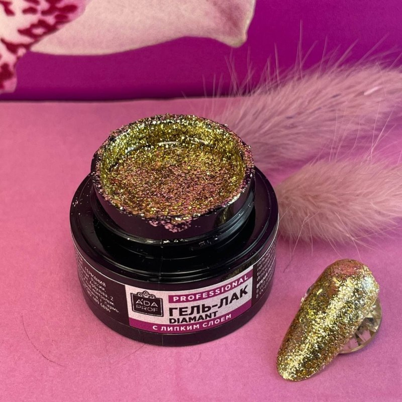 Маникюр с фольгой и листиками