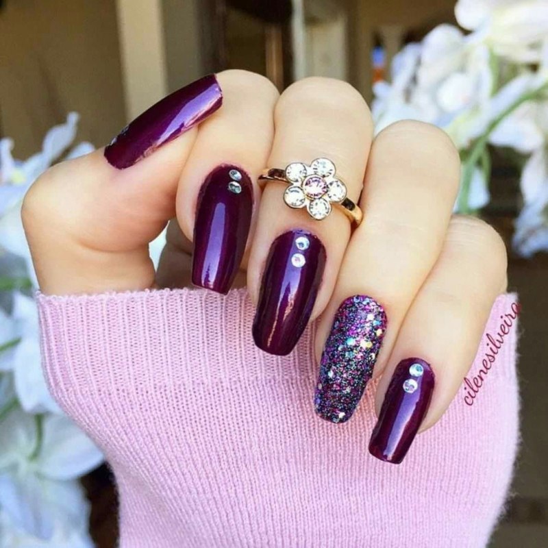 Маникюр с бульонками