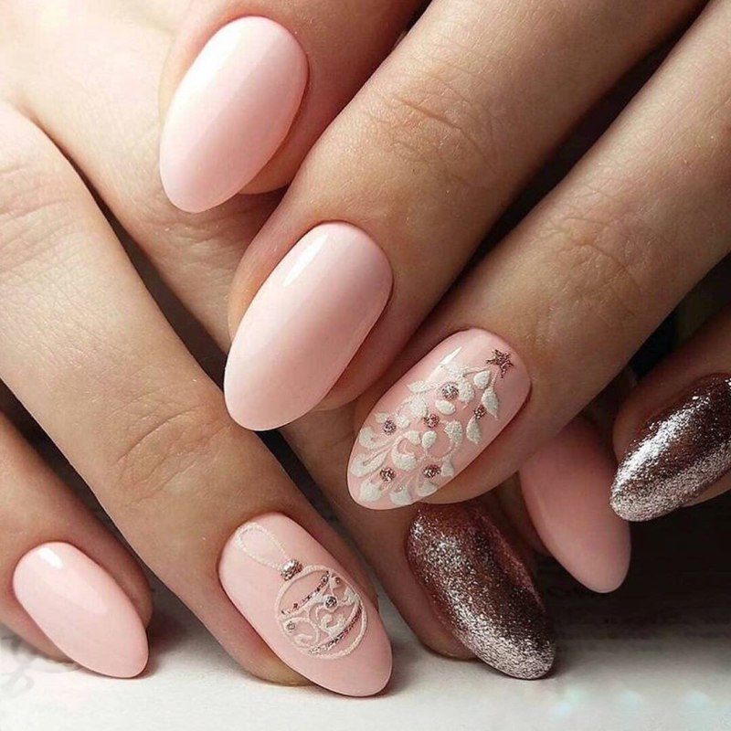 Нежный маникюр