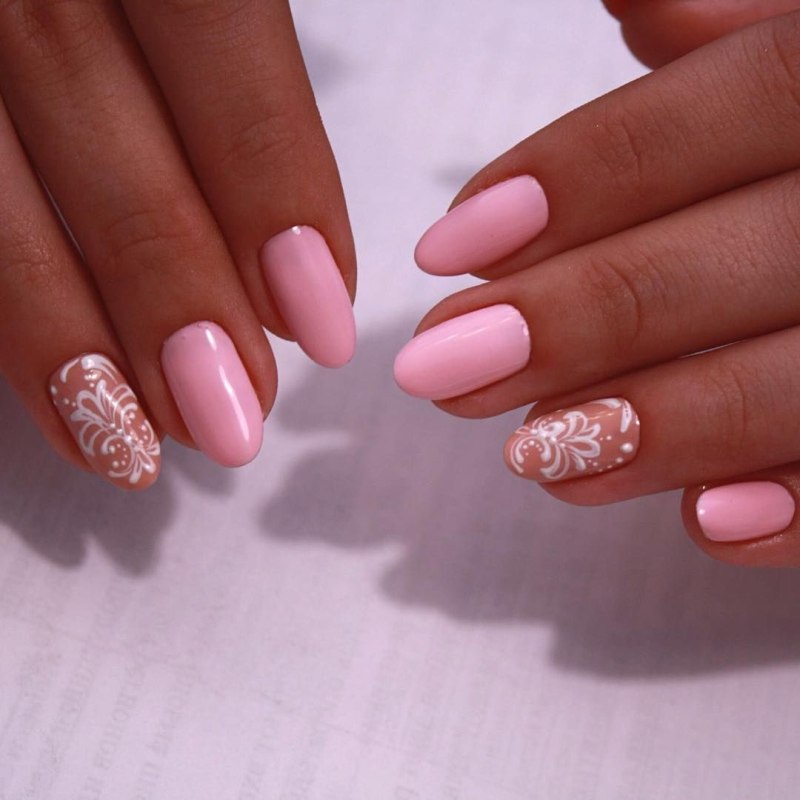 Ногти гель светлые тона