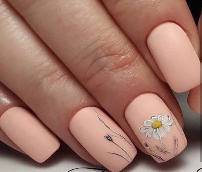 Школьный маникюр на короткие ногти