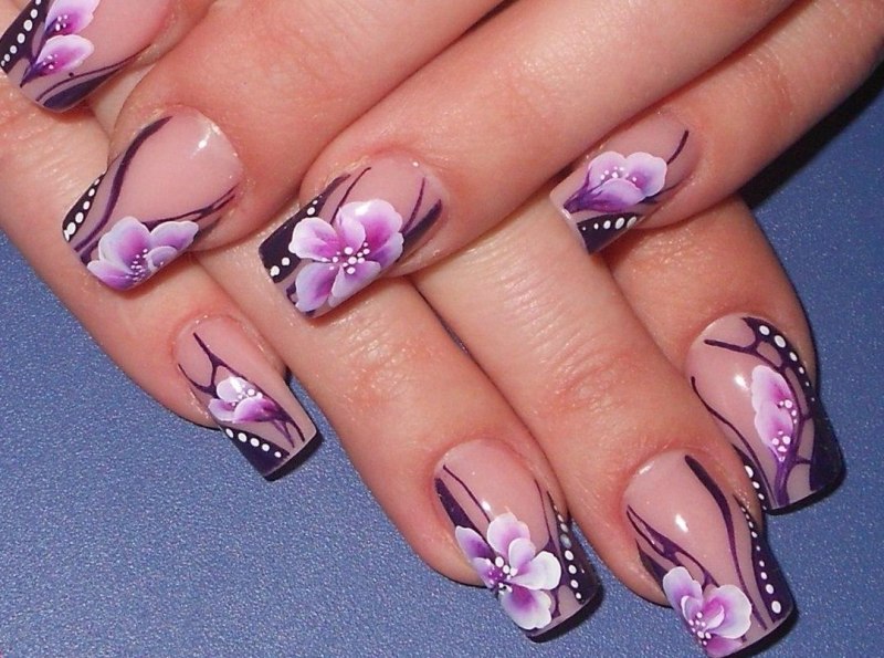 Китайская роспись на ногтях