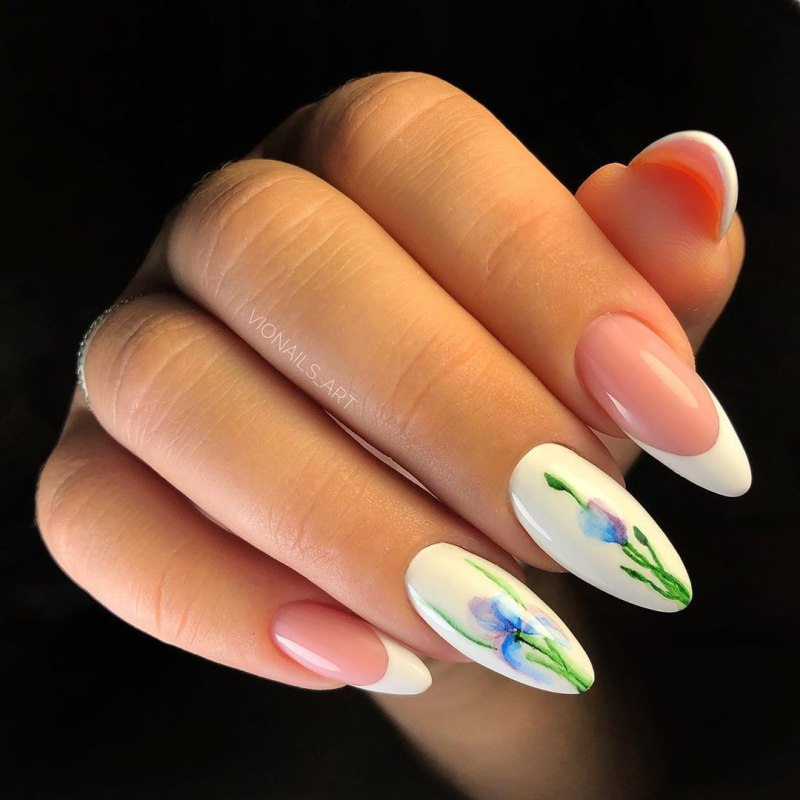 Акварельный френч маникюр