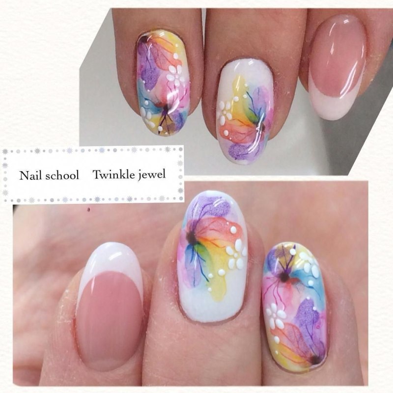 Френч и акварель на ногтях