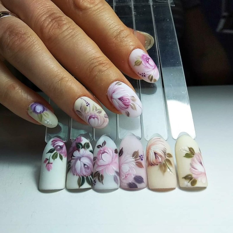 Китайская роспись на ногтях