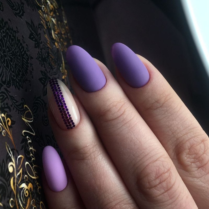 Матовый фиолетовый мвник