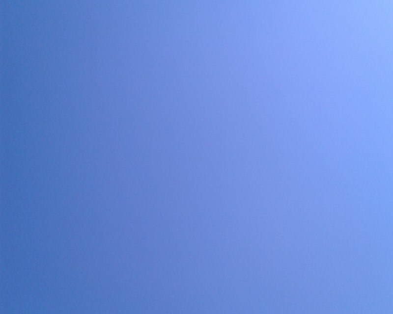 Голубой однотонный