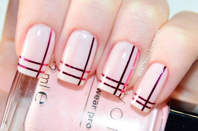 Маникюр полоски на ногтях