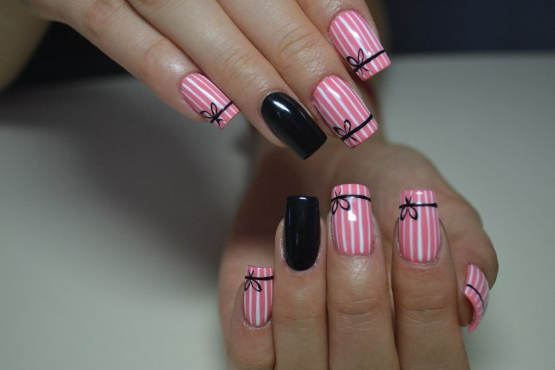 Геометрический маникюр