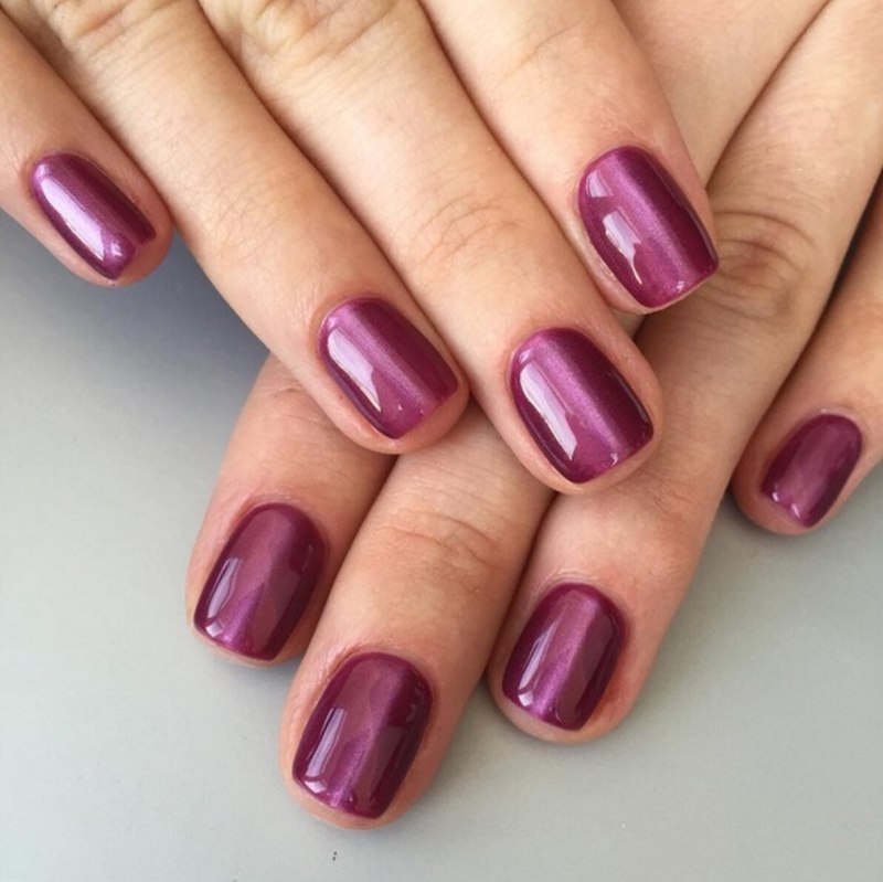 Лак кошачий глаз с блестками