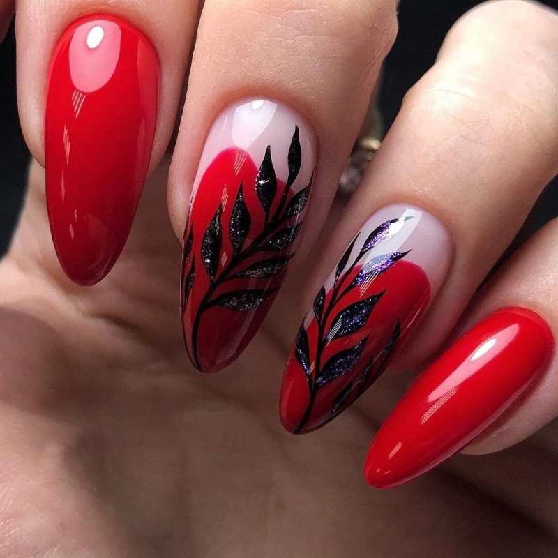 Красный маникюр 2022