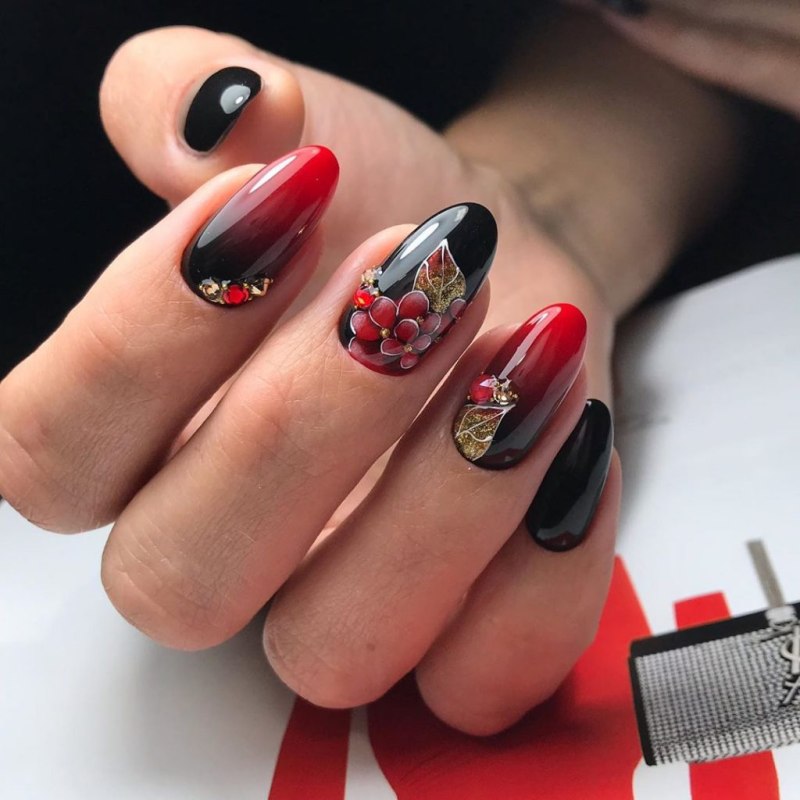 Красные ногти