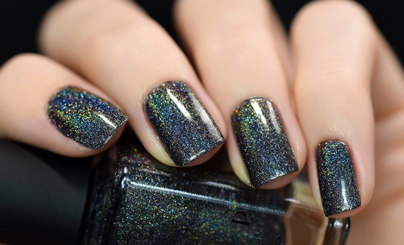 Педикюр с блестками