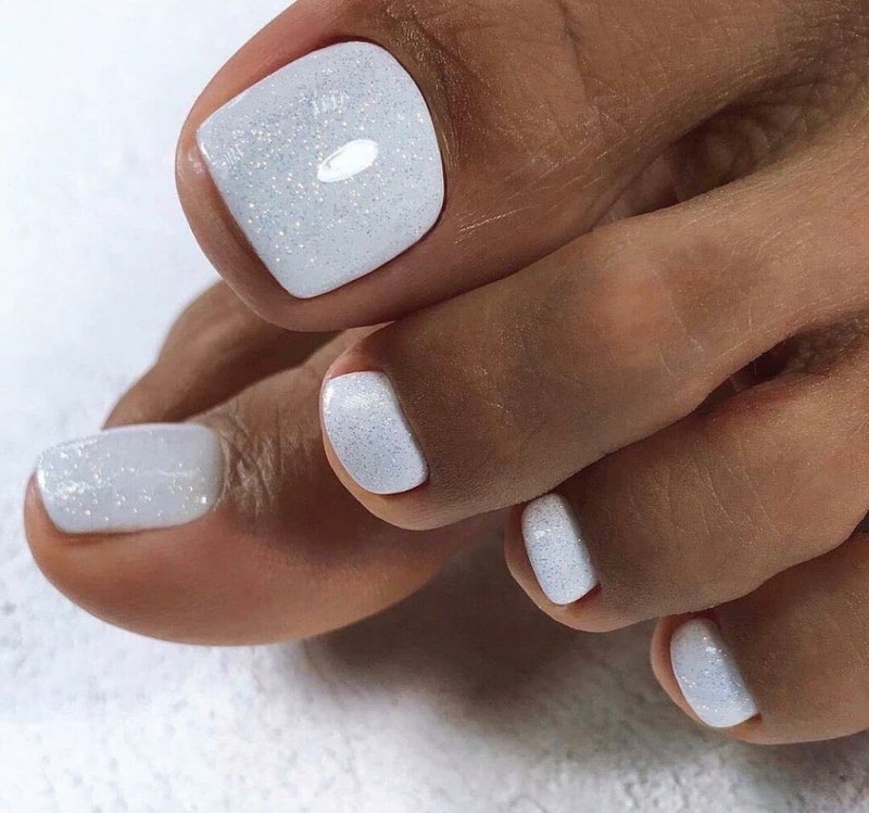 Педикюр 2022 модный