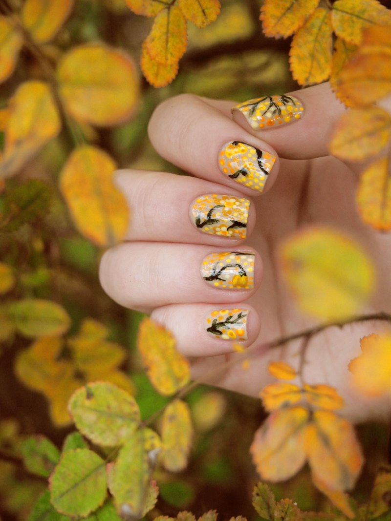 Маникюр осенние мотивы