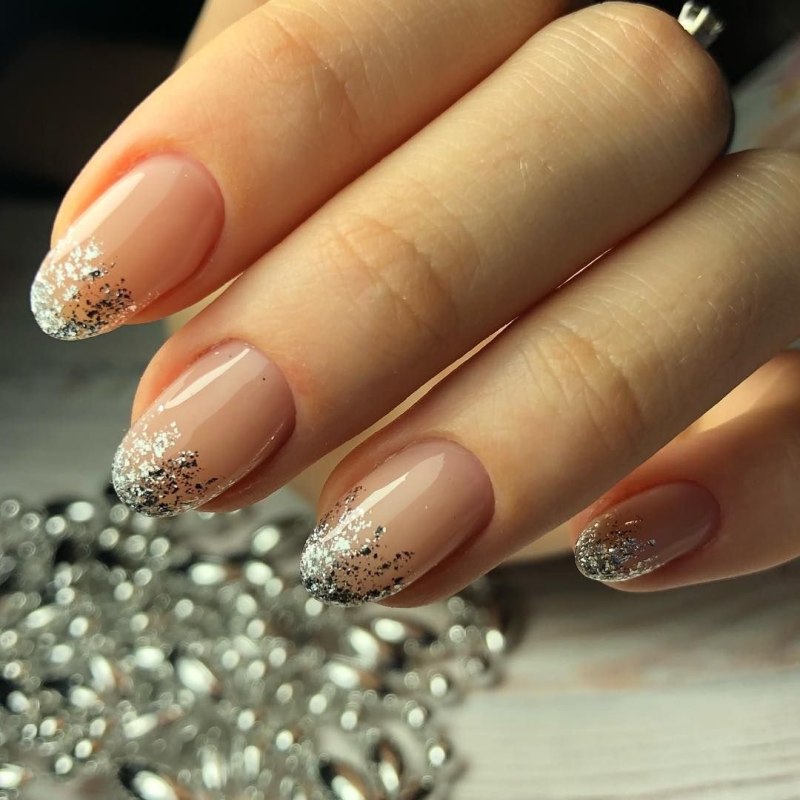 Красивый маникюр