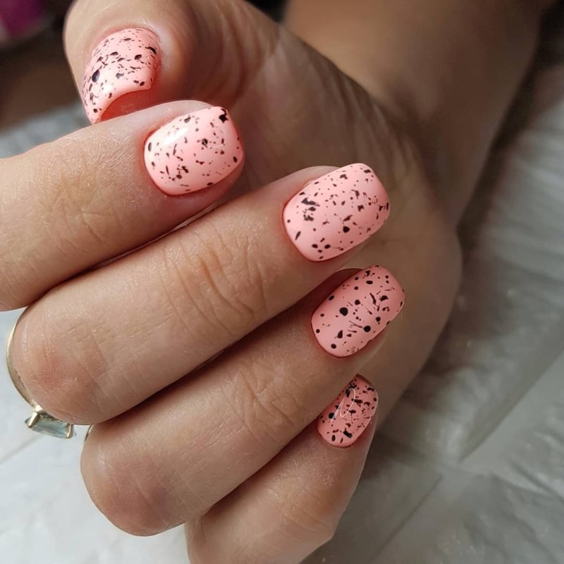 Маникюр перепелиное яйцо 2022