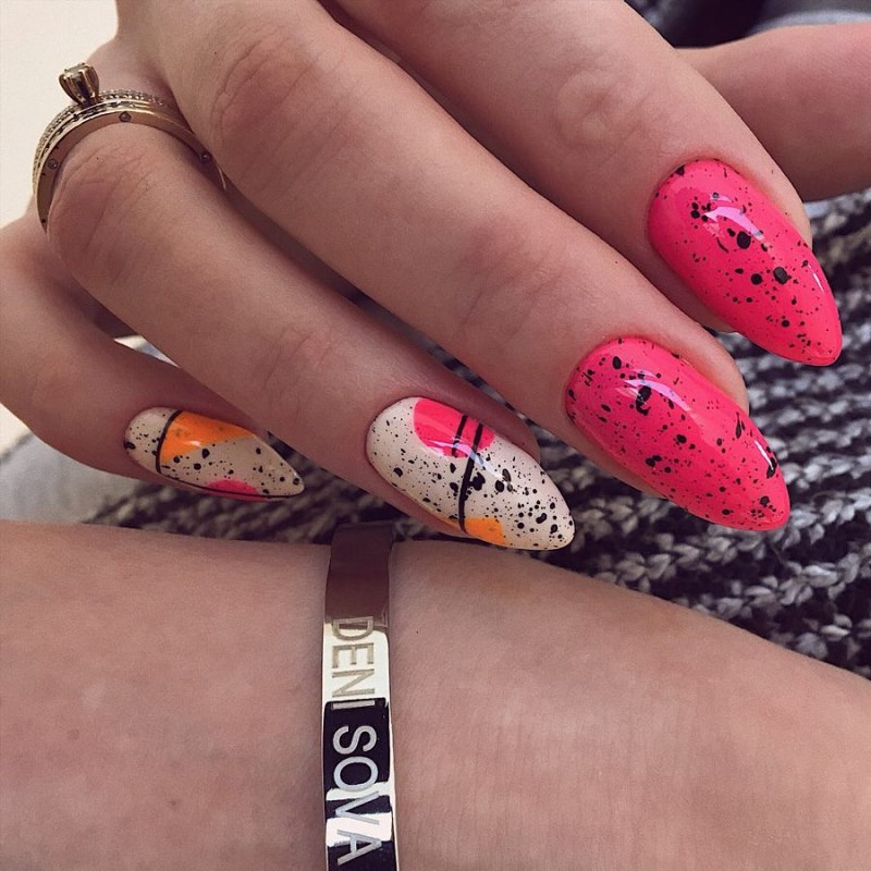 Маникюр перепелиное яйцо миндаль