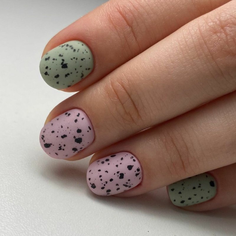 Маникюр перепелиное яйцо