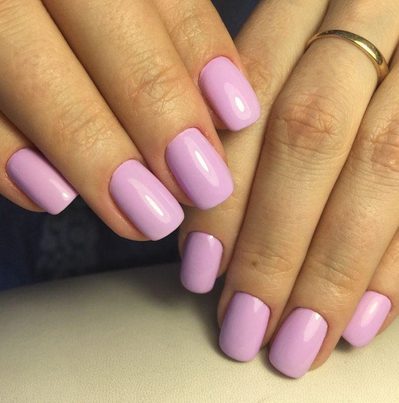 Маникюр розовый пастель
