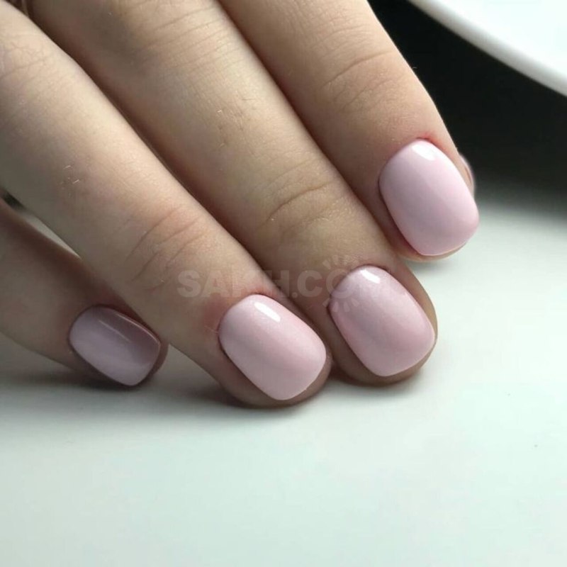 Маникюр в пастельных тонах