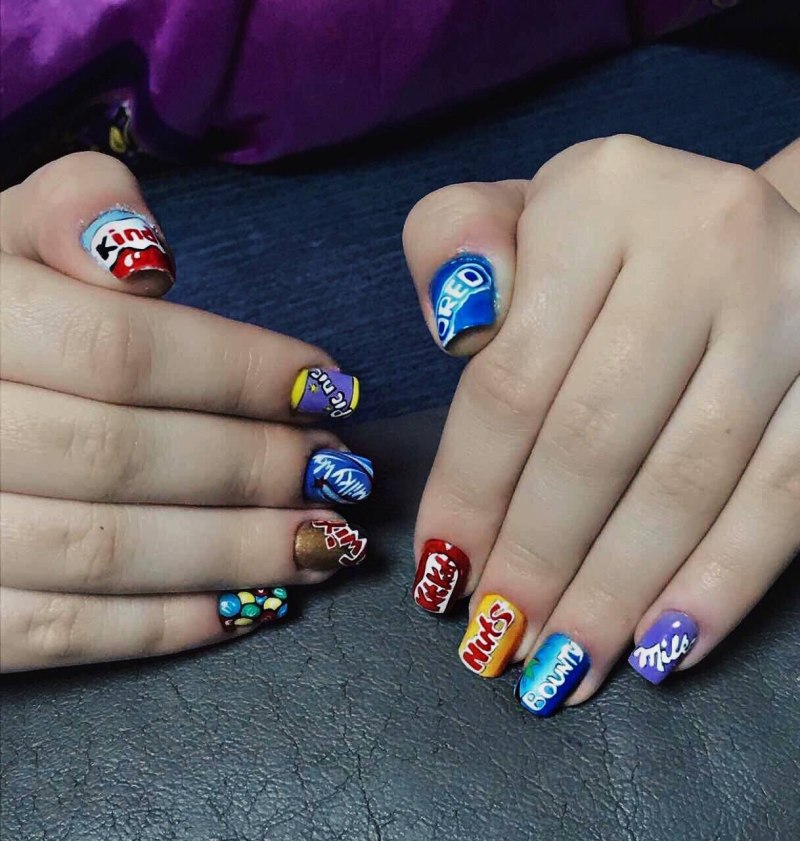 Школьный маникюр для подростков