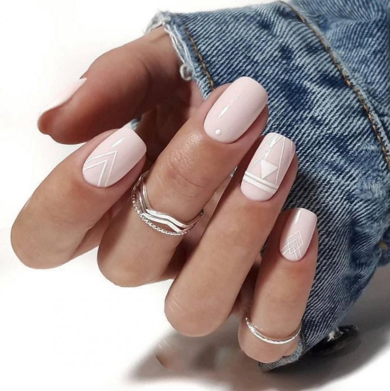 Дизайн ногтей френч цветной